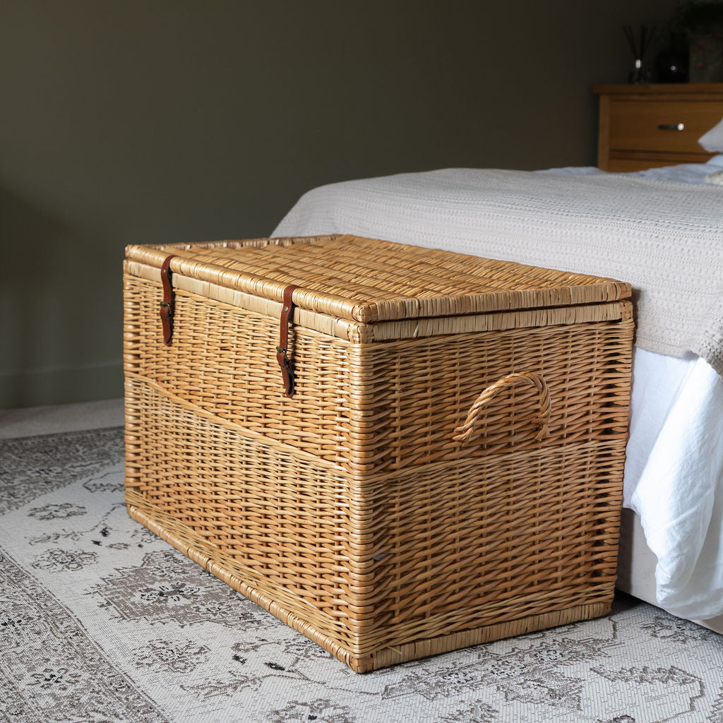 Natural Brown Modena Wicker Storage Basket Trunk – Arthur Cameron